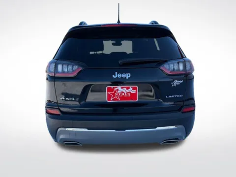 More photos of 2022 Jeep Cherokee Limited at Nyhus Family Sales, MN