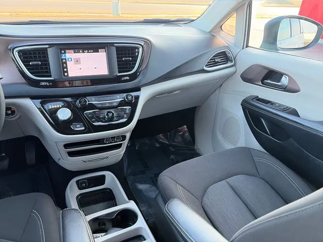 Chrysler Voyager photo 33