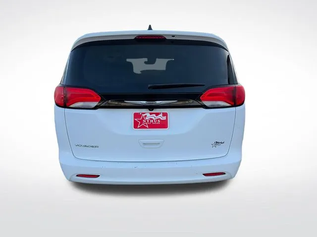Chrysler Voyager photo 5