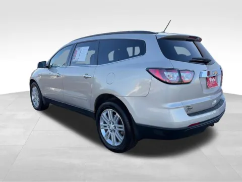 More photos of 2015 Chevrolet Traverse LT at Nyhus Family Sales, MN