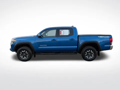 More photos of 2017 Toyota Tacoma TRD Off-Road at Nyhus Family Sales, MN