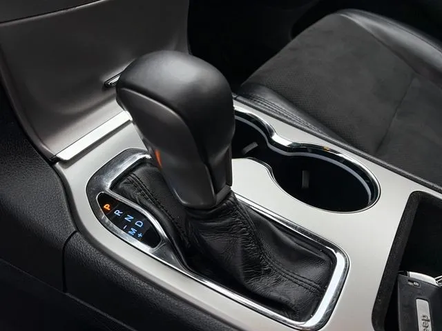 Jeep Grand Cherokee photo 36