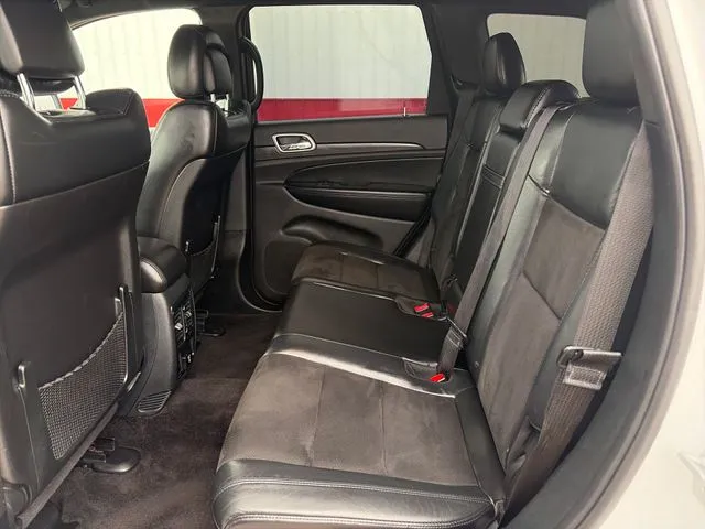 Jeep Grand Cherokee photo 40