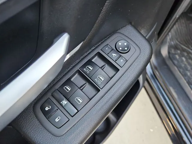 Ram 1500 photo 24