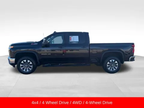 More photos of 2022 Chevrolet Silverado 3500HD LT at Nyhus Family Sales, MN