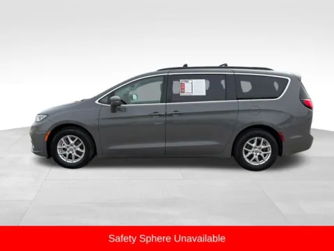 More photos of 2022 Chrysler Pacifica Touring L at Nyhus Family Sales, MN