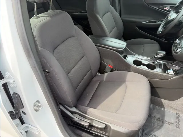 Chevrolet Malibu photo 38