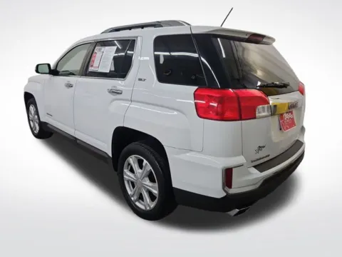 More photos of 2017 GMC Terrain SLT at Nyhus Family Sales, MN