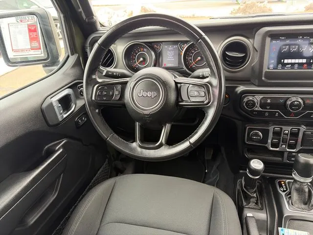 Jeep Gladiator photo 28