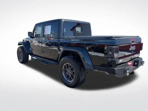 More photos of 2022 Jeep Gladiator Overland at Nyhus Family Sales, MN