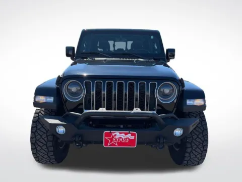 Photos of 2022 Jeep Gladiator Overland for sale in Perham, MN at Nyhus Family Sales