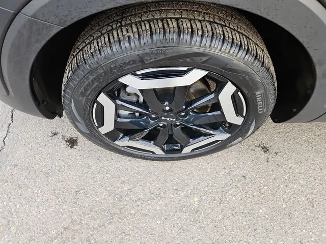 Kia Telluride photo 12