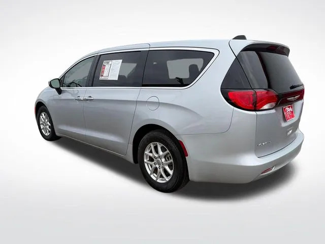 Chrysler Voyager photo 4