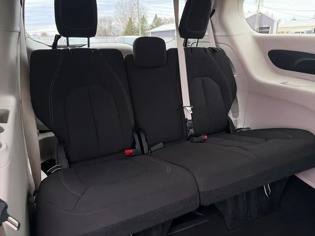 Chrysler Voyager photo 41