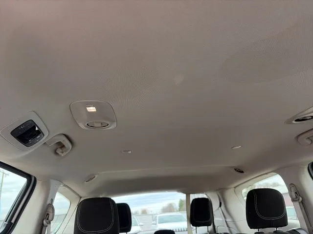 Chrysler Voyager photo 24