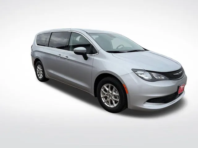 Chrysler Voyager photo 10