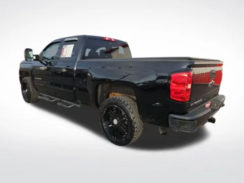 More photos of 2017 Chevrolet Silverado 1500 LT at Nyhus Family Sales, MN