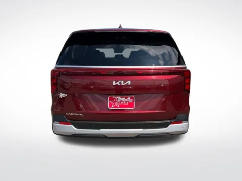 More photos of 2025 Kia Carnival LXS at Nyhus Family Sales, MN