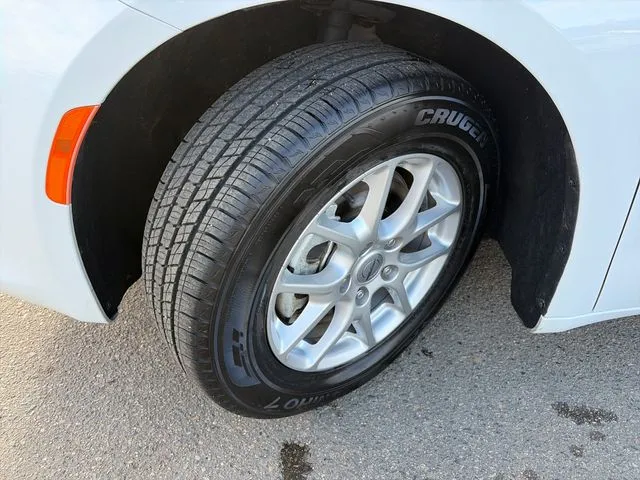 Chrysler Voyager photo 17