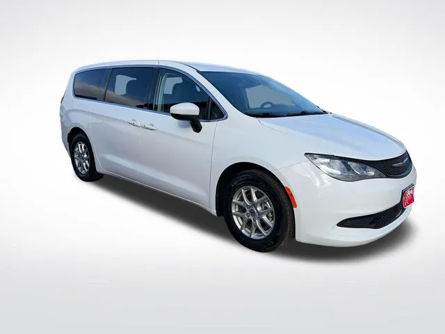 Chrysler Voyager photo 10