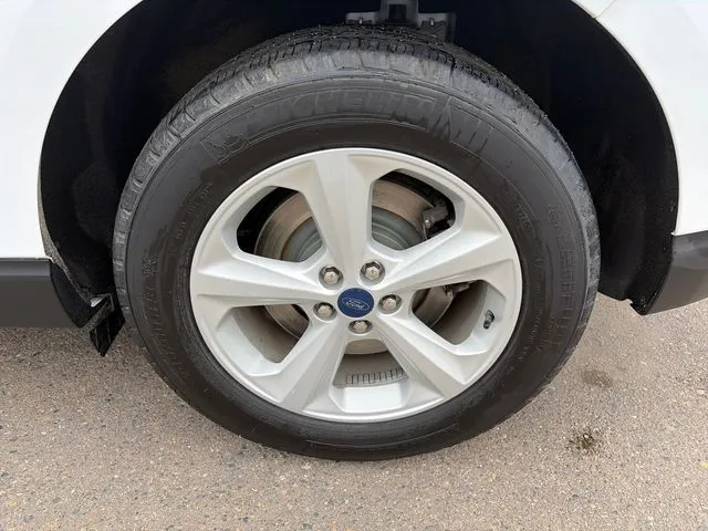 Ford Edge photo 14
