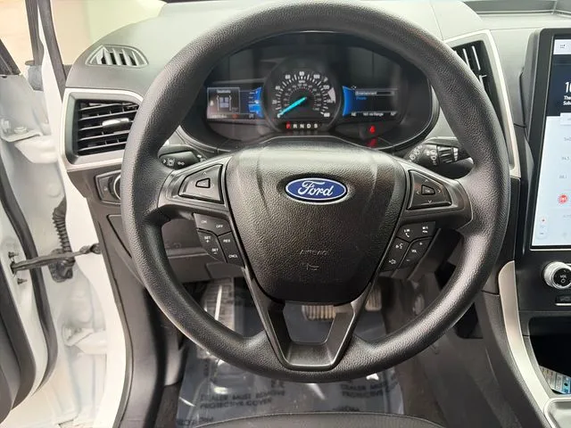 Ford Edge photo 27