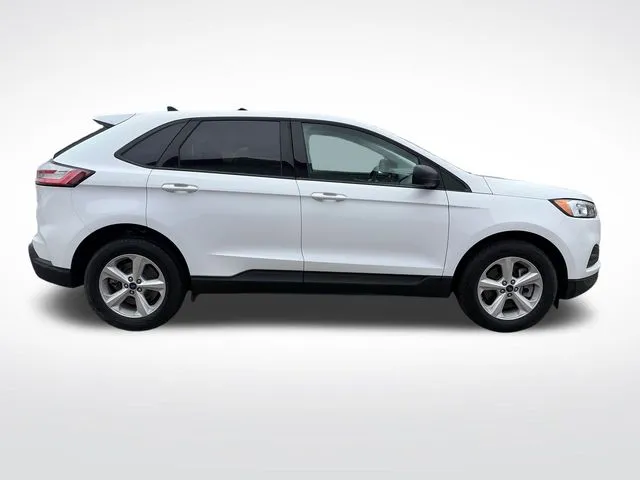 Ford Edge photo 8