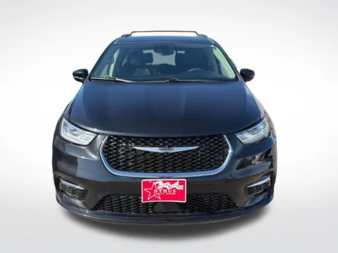 Photos of 2022 Chrysler Pacifica Touring L for sale in Perham, MN at Nyhus Family Sales