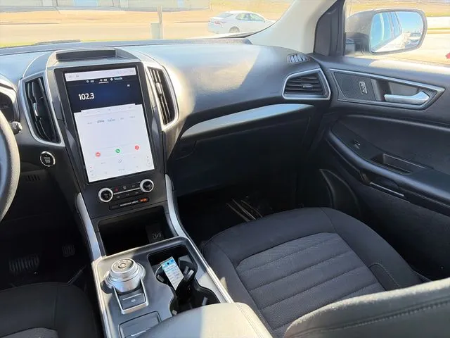 Ford Edge photo 32