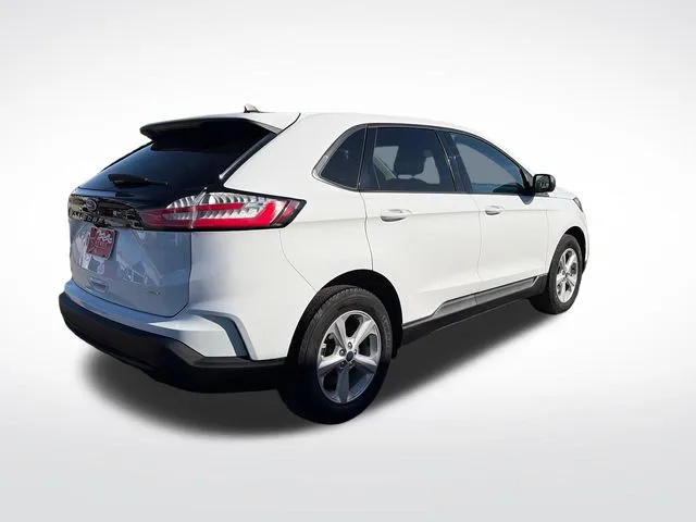 Ford Edge photo 7