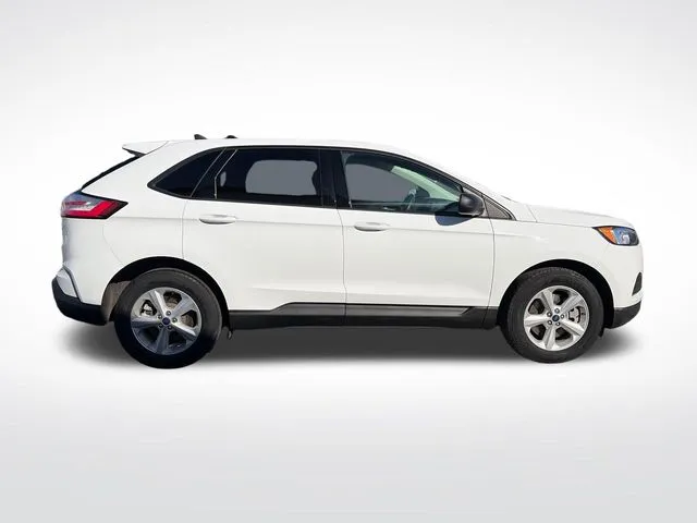 Ford Edge photo 8