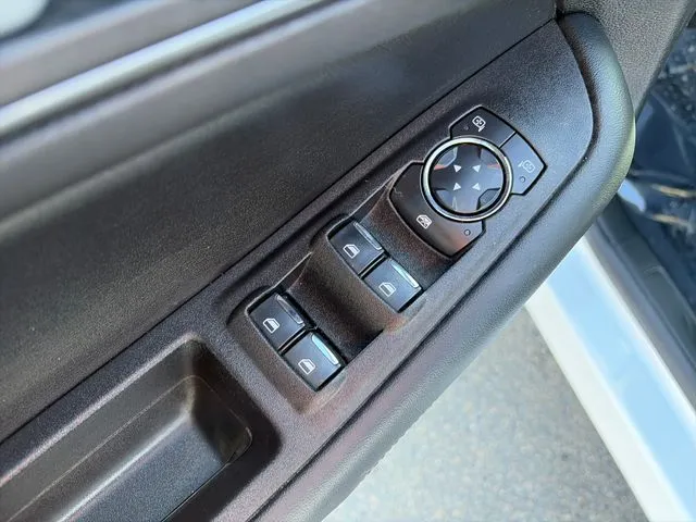 Ford Edge photo 25
