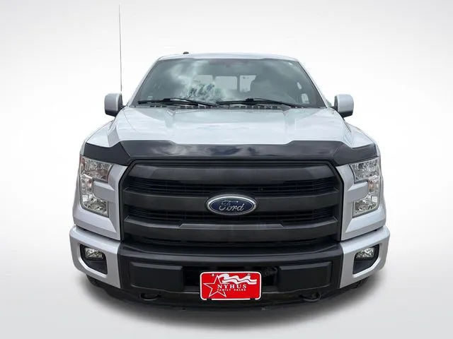 Ford F-150 photo 2