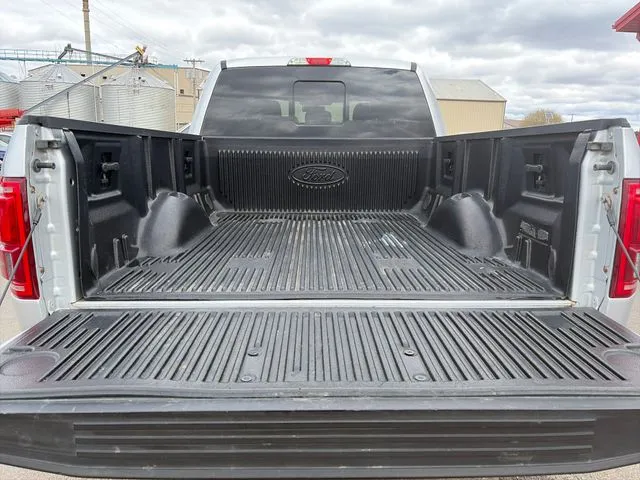 Ford F-150 photo 43