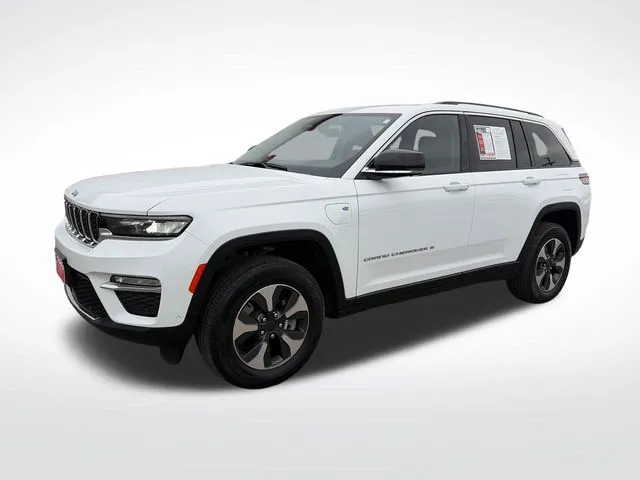 2022 Jeep Grand Cherokee 4xe 4x4's photo