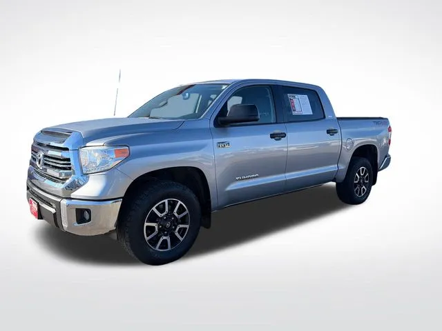 2017 Toyota Tundra SR5 5.7L 4WD FFV Crew Max Short Bed's photo