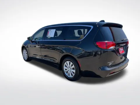 More photos of 2019 Chrysler Pacifica L at Nyhus Family Sales, MN