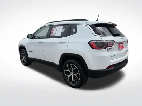 More photos of 2024 Jeep Compass Latitude at Nyhus Family Sales, MN
