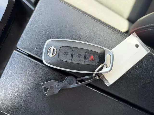 Nissan Rogue photo 47