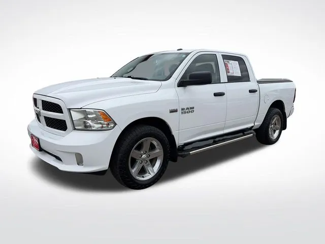 2018 RAM 1500 Express 4x4 Crew Cab 5'7's photo