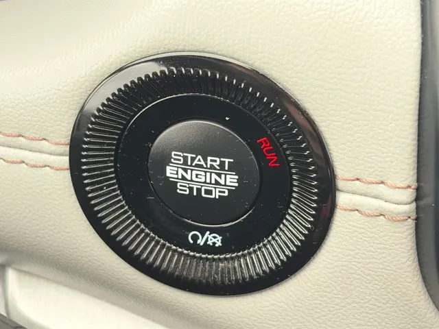 Jeep Compass photo 50