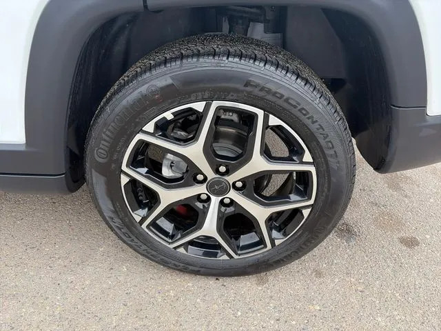 Jeep Compass photo 15