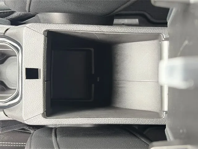 Jeep Compass photo 34