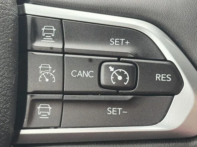 Jeep Compass photo 45