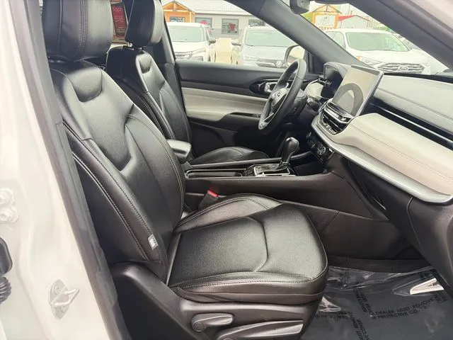 Jeep Compass photo 23