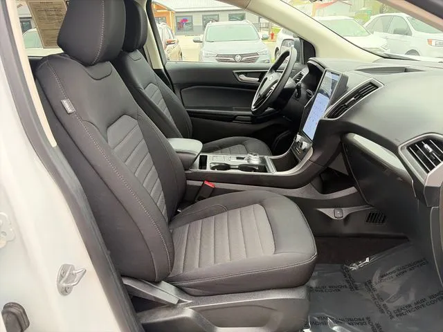 Ford Edge photo 22