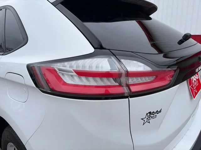 Ford Edge photo 19
