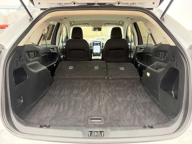 Ford Edge photo 39