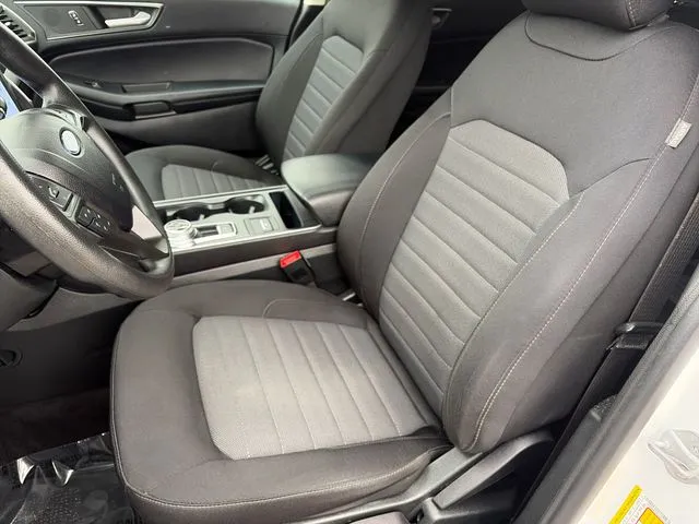 Ford Edge photo 36