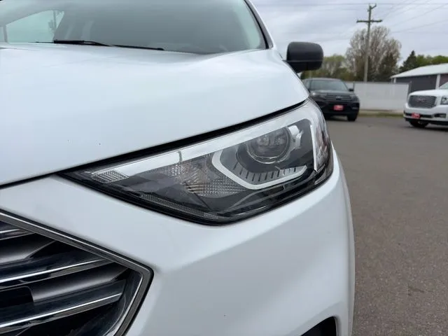 Ford Edge photo 17